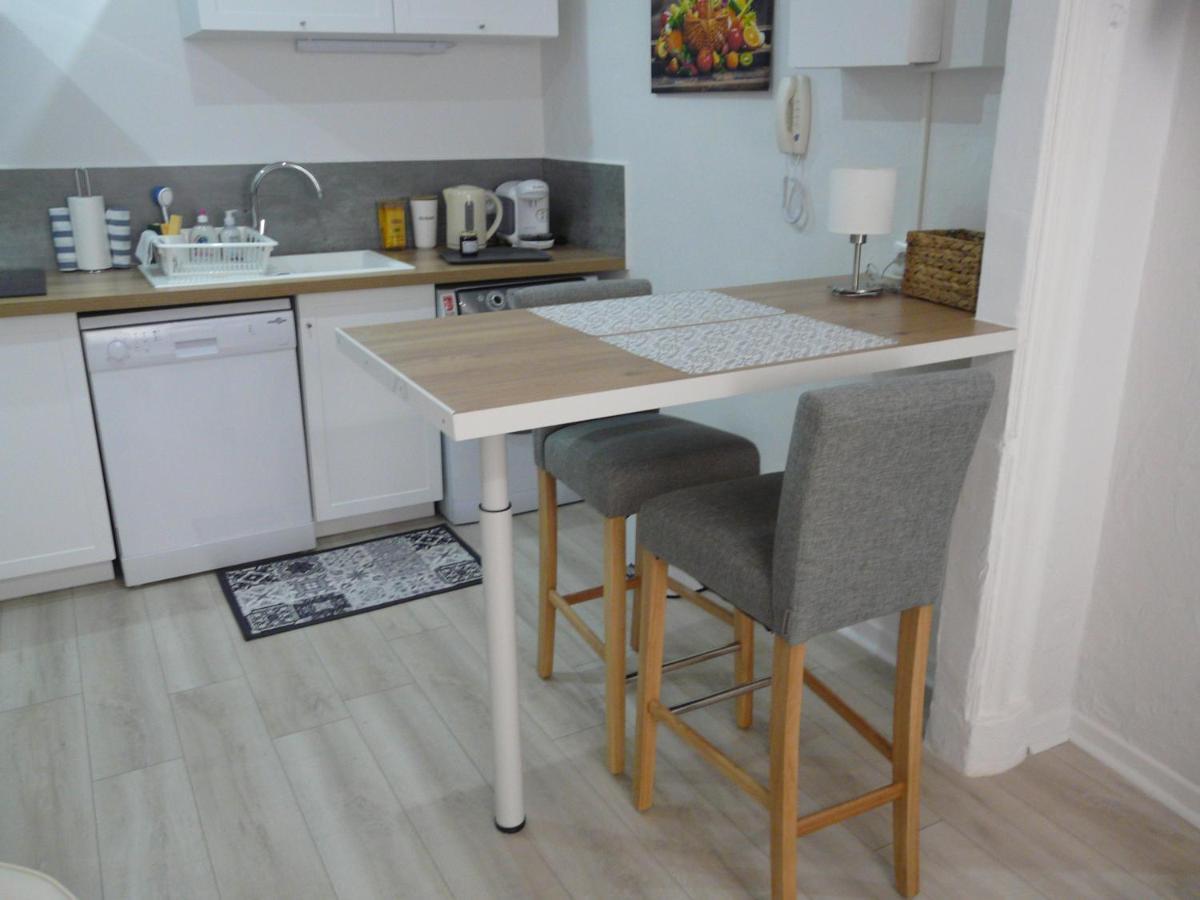 Ferienwohnung Flots De L Isle LʼIsle-sur-la-Sorgue Exterior foto